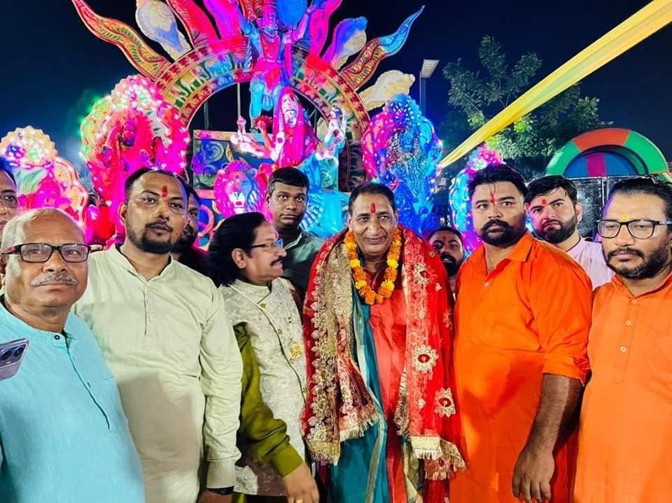 Thousands of Devotees Throng Grand 'Mata Ki Chowki'